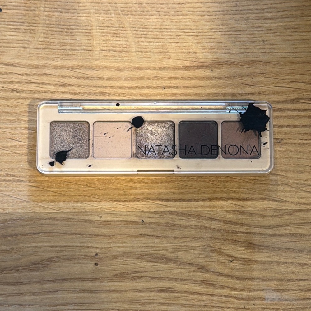 Natasha Denona Eyeshadow Palette - Brown and Cream Shades